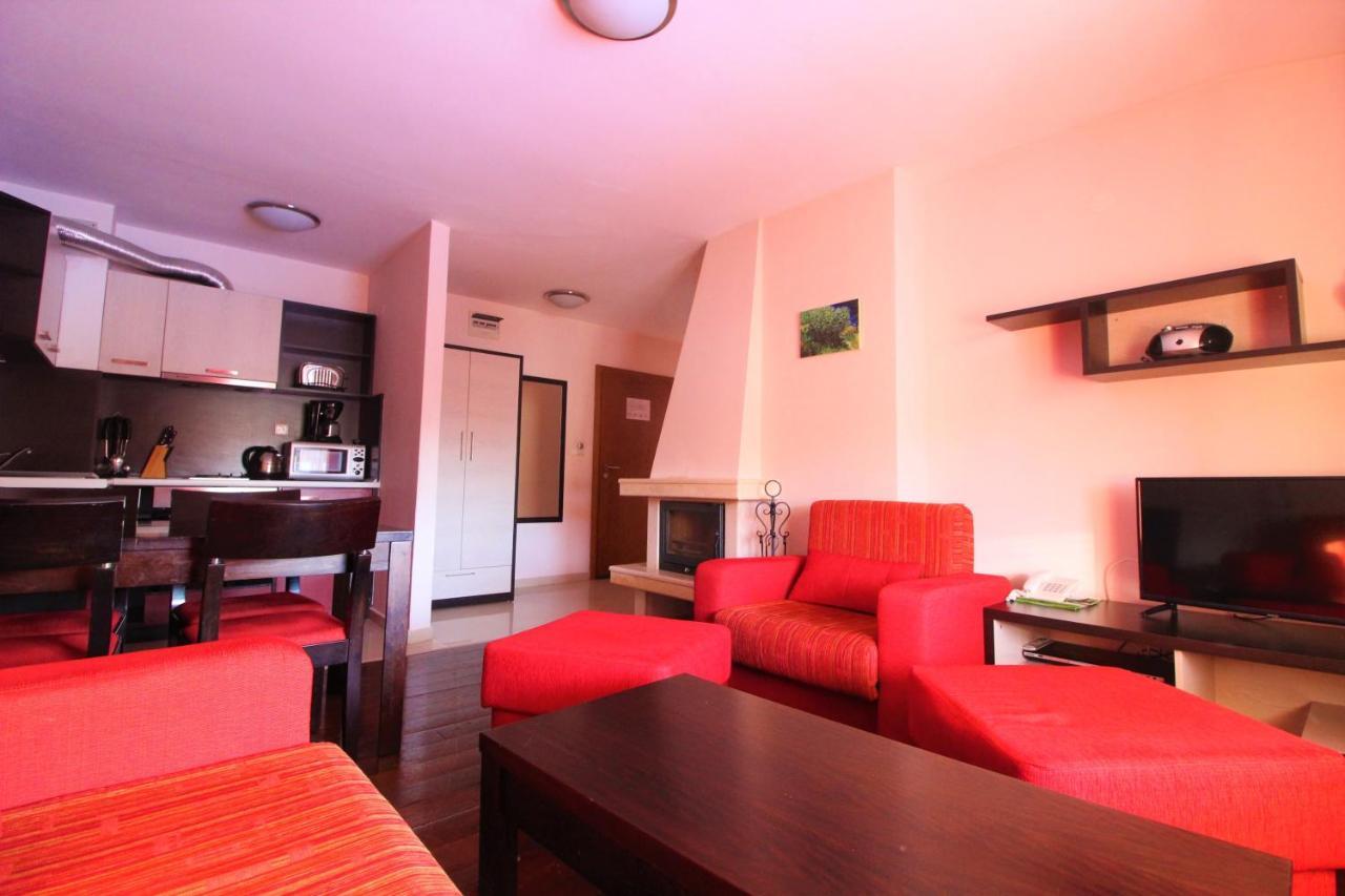 Mountview Lodge Apartments Bansko Exteriör bild